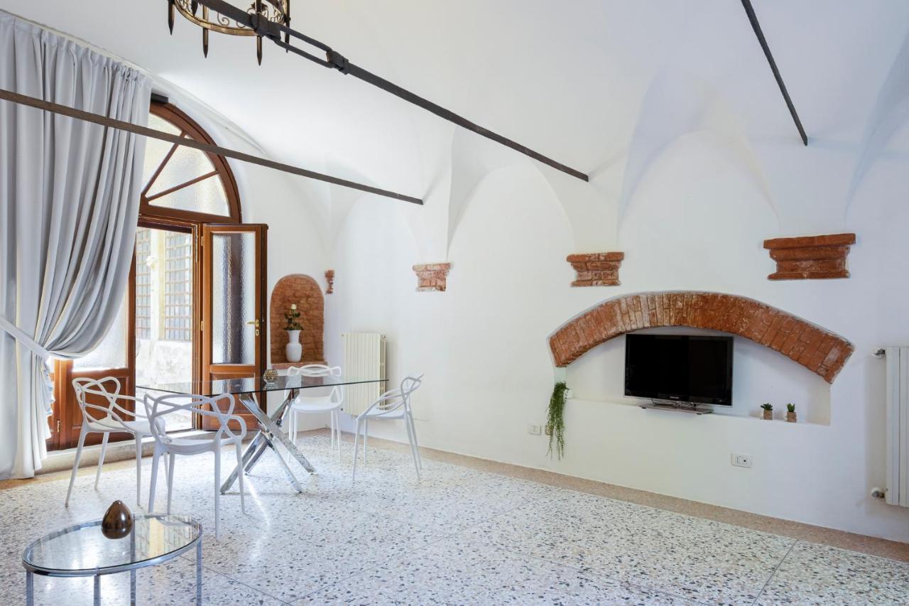 Apartment Due Archi-nel Cuore Del Centro